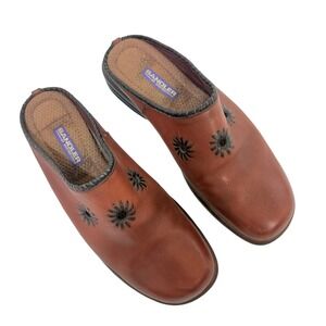 VTG 90s Y2k Mules Sandler of Boston Brown Leather Floral Cutout Size 7.5M Clogs